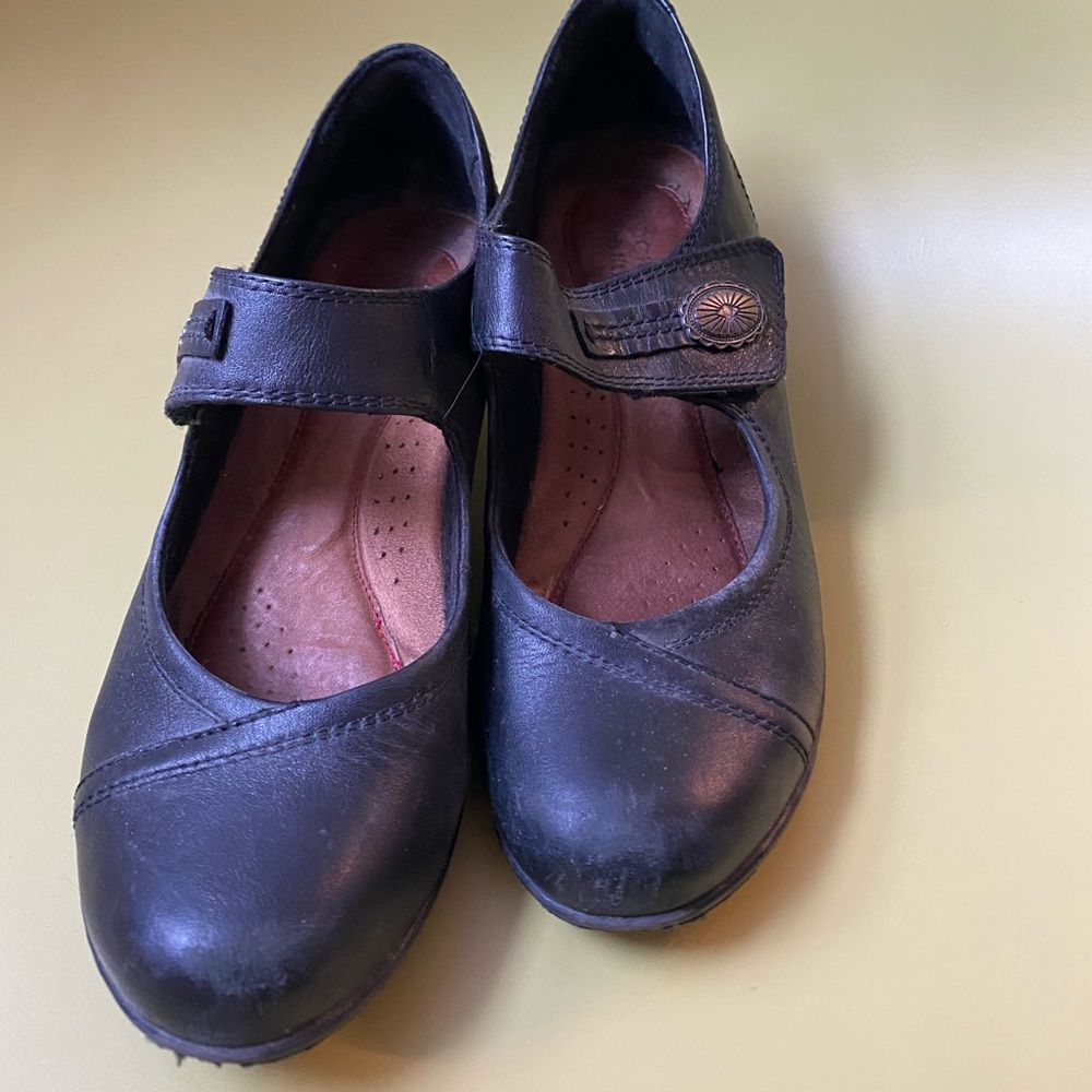 Black Mary Jane Shoes